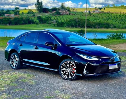 TOYOTA COROLLA 1.8 VVT-I HYBRID FLEX ALTIS PREMIUM CVT TOYOTA COROLLA 1.8 VVT-I HYBRID FLEX ALTIS PREMIUM CVT